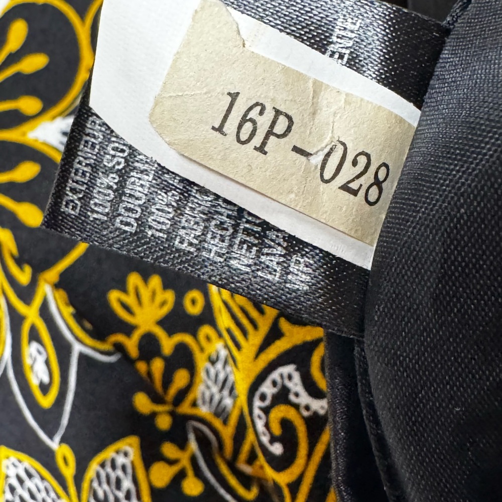 Tahari Arthur S Levine 100% Silk Baroque Paisley Sleeveless Top 16P Like New - Picture 7 of 9